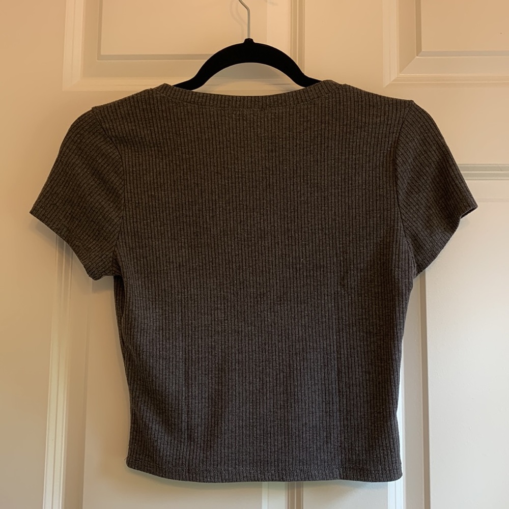 Charcoal Ribbed Crop Top - Picture 3 of 3